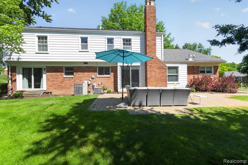 4121 Antique Lane, Bloomfield, MI 48302 — Photo 47