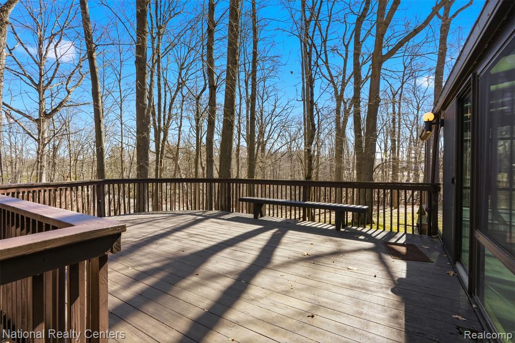 4710 Cove Road, West Bloomfield, MI 48323 — Photo 70