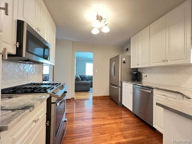 9024 MARLOWE Avenue, Plymouth, MI 48170 — Photo 6