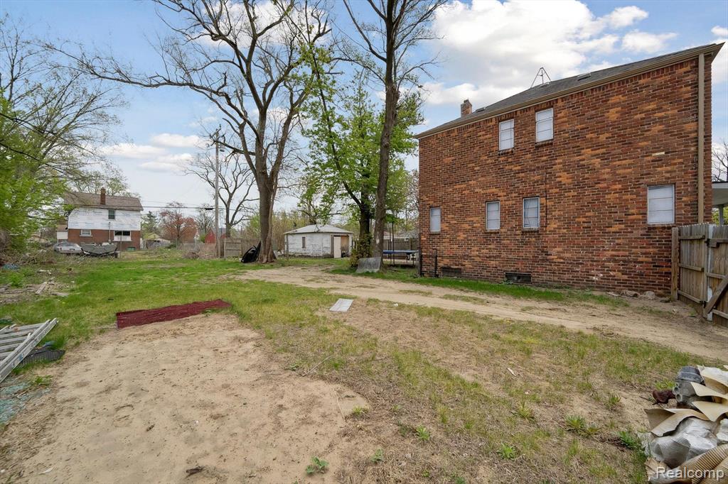 15032 SNOWDEN Street, Detroit, MI 48227 — Photo 35