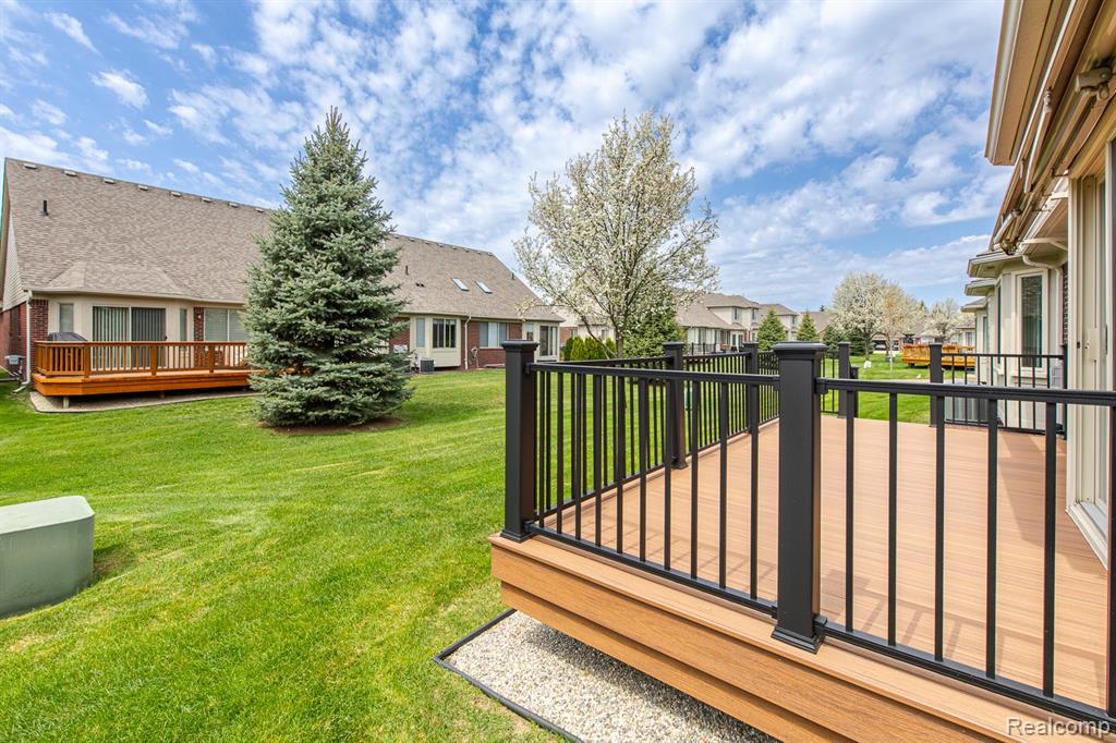 50077 Lexington Avenue E, Utica, MI 48317 — Photo 38