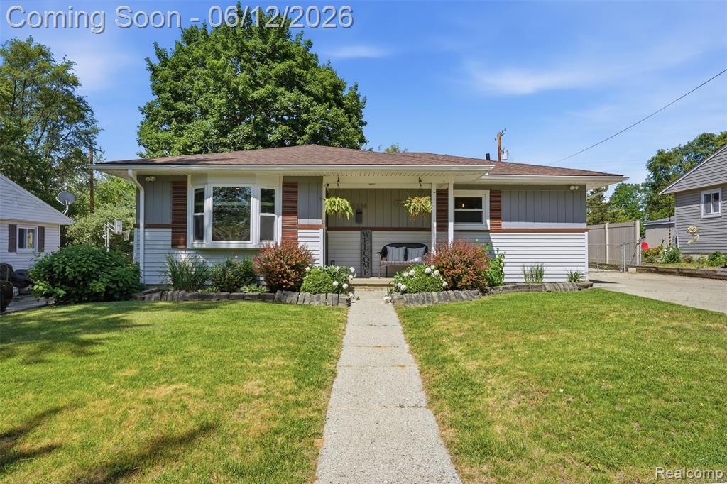 5334 Military Avenue, Brighton, MI 48116 — front exterior