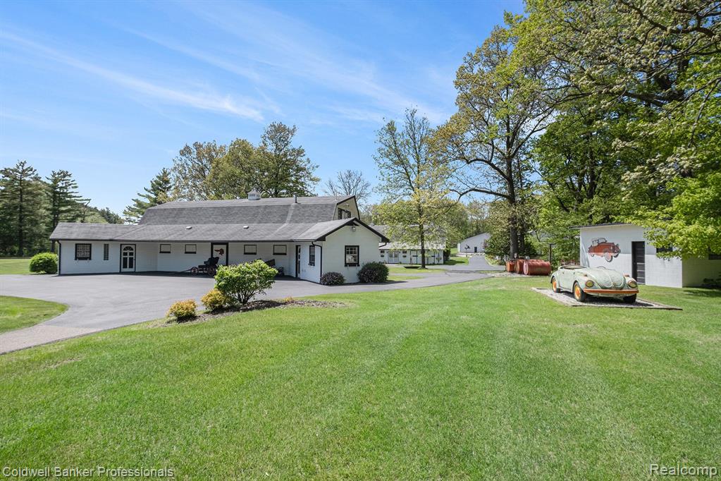 2103 E NEWARK Road, Lapeer, MI 48446 — Photo 62