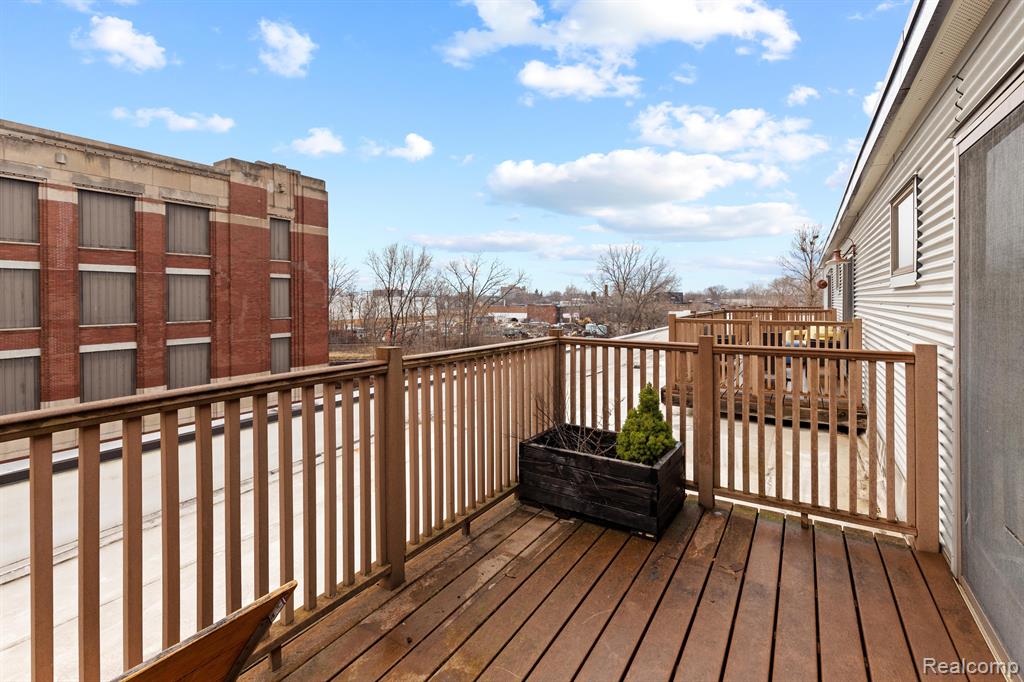 5766 TRUMBULL Street, Detroit, MI 48208 — Photo 23