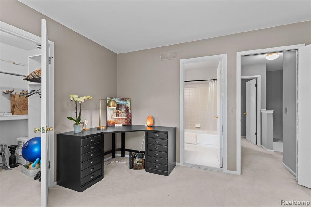 24264 BASHIAN Drive, Novi, MI — Photo 16