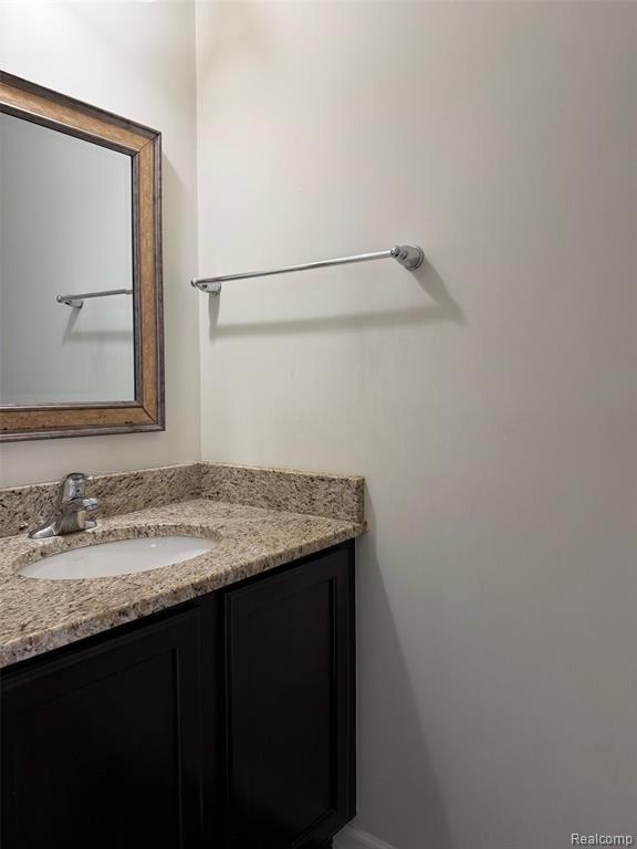 44563 Gwinnett Loop, Novi, MI — Photo 20
