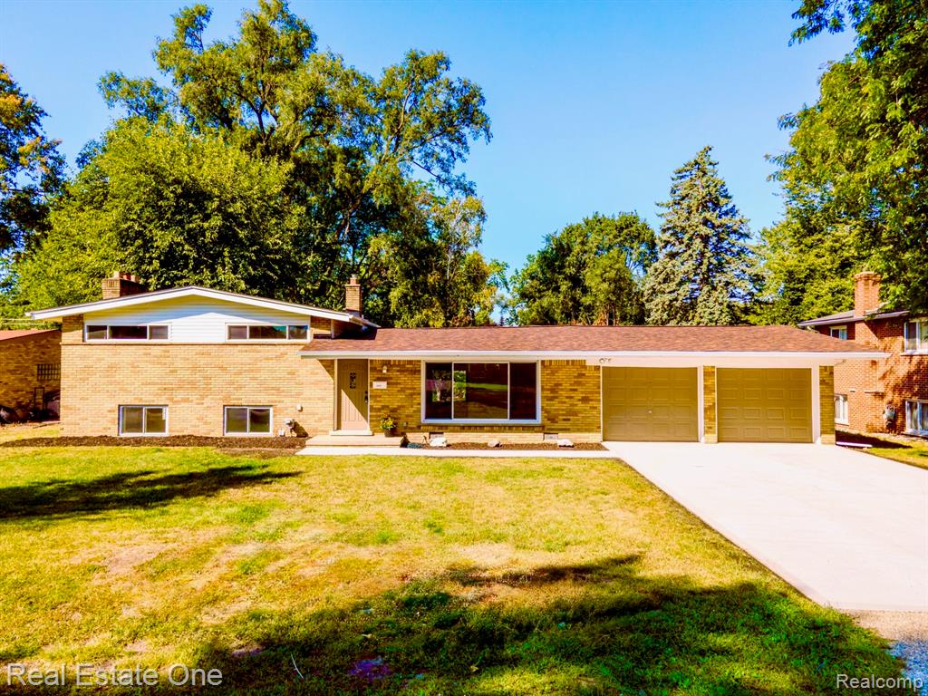 45467 Sterritt Street, Utica, MI 48317 — front exterior