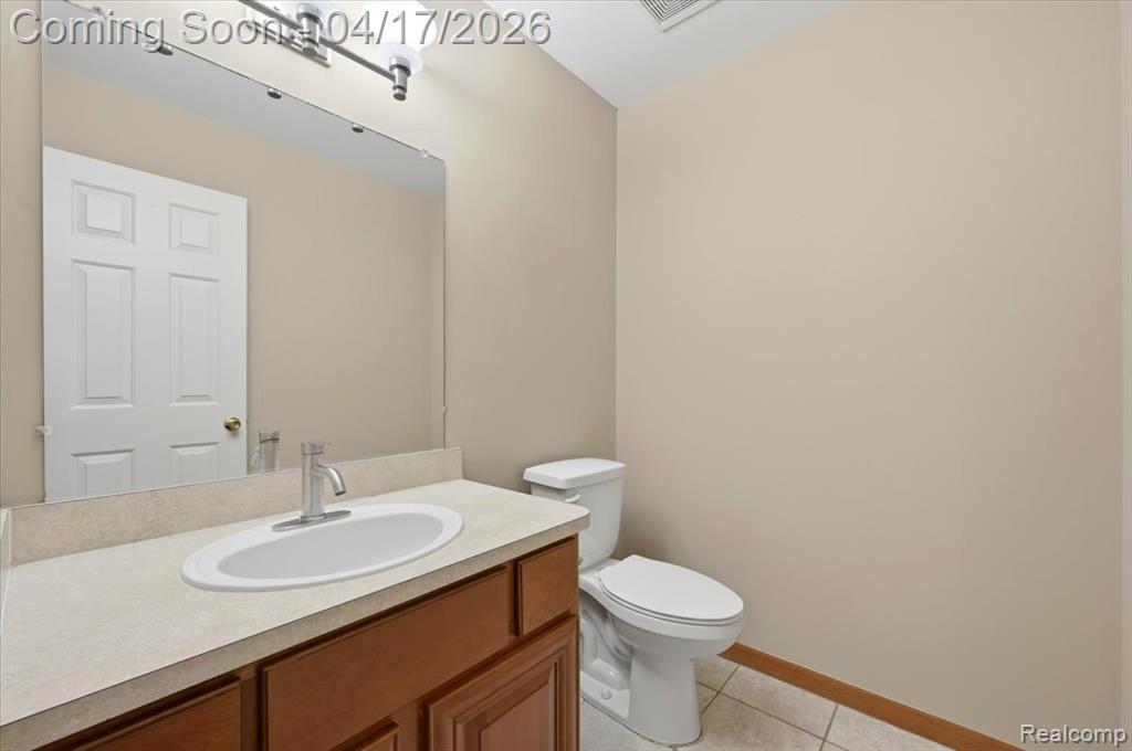 21797 Ambassador Drive, Macomb, MI 48044 — Photo 33