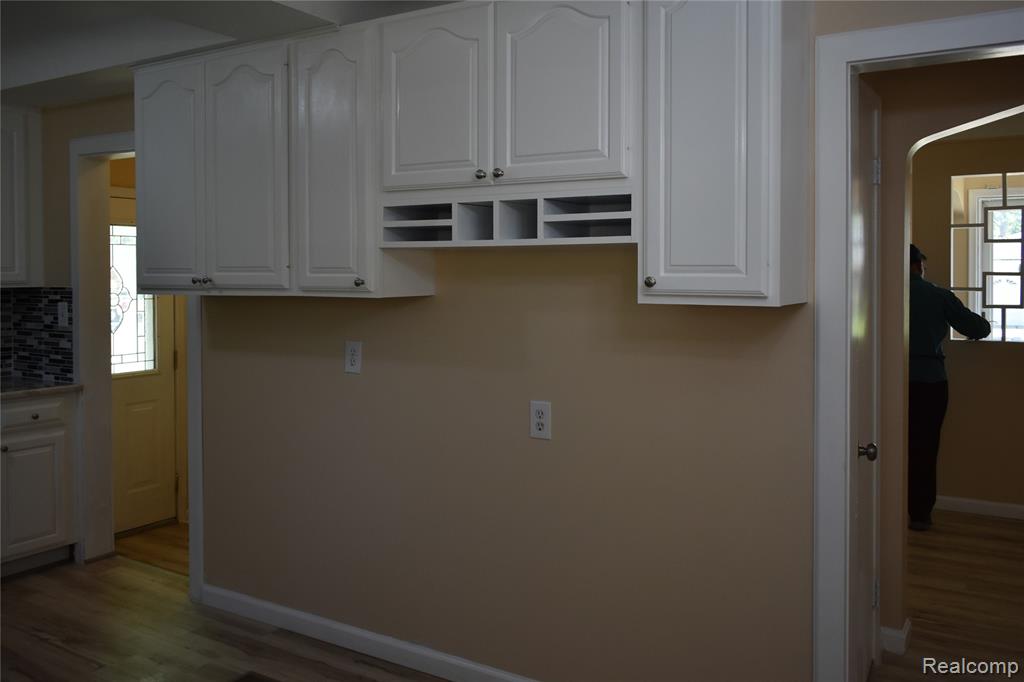 23825 Johnston Avenue, Eastpointe, MI 48021 — Photo 7