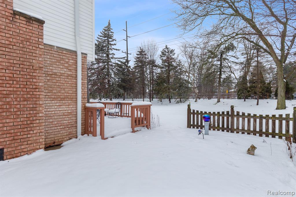 42126 BAINTREE Circle, Northville, MI 48168 — Photo 6