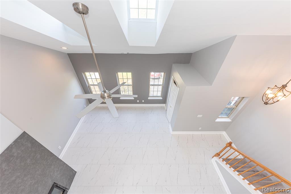 29242 W Glen Oaks, Farmington Hills, MI 48334 — Photo 19