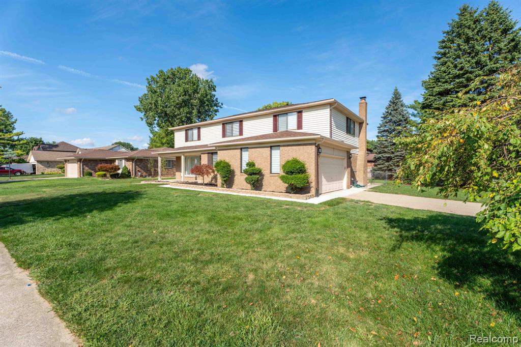 40206 Ashland Drive, Sterling Heights, MI 48313 — Photo 2