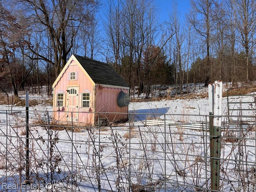 18403 Taylor Lake Road, Holly, MI 48442 — Photo 36