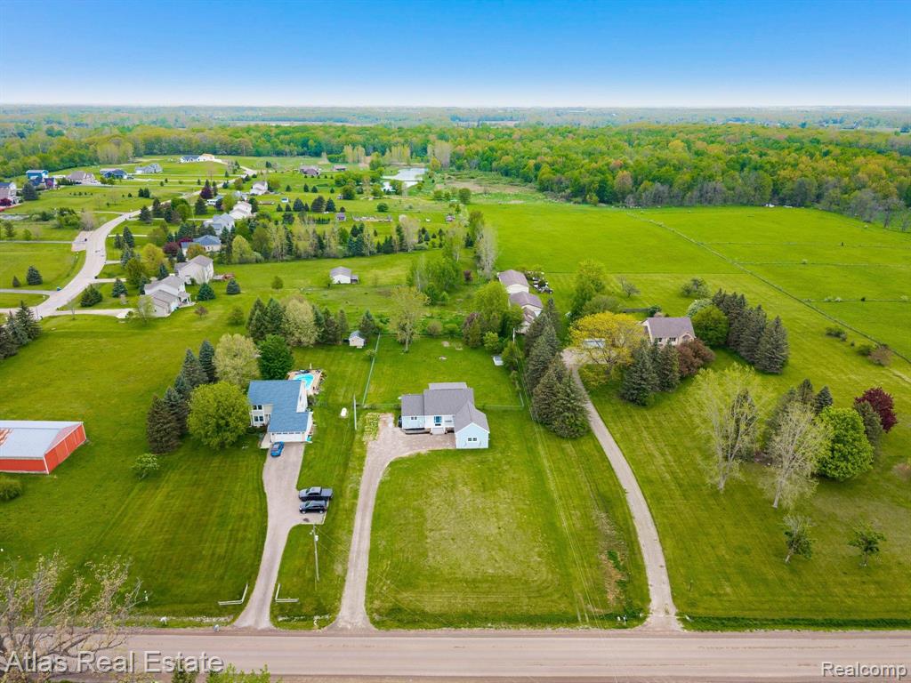 7371 BURPEE Road, Grand Blanc, MI 48439 — Photo 5