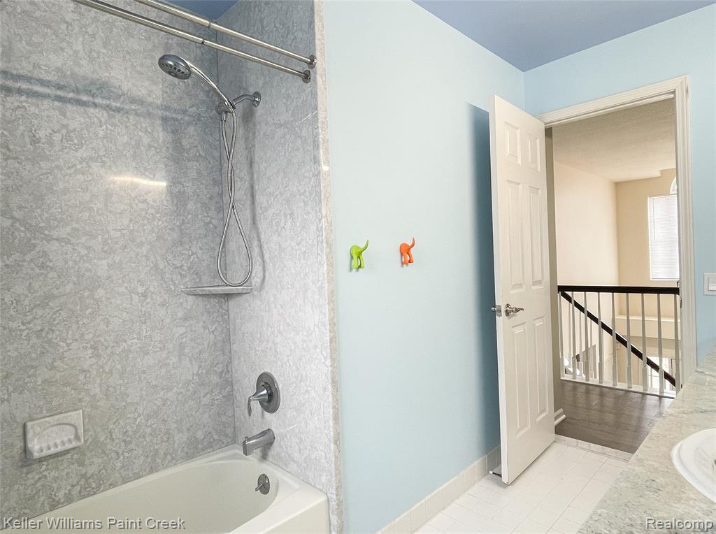 4927 Ravine Court, Ann Arbor, MI 48105 — Photo 16