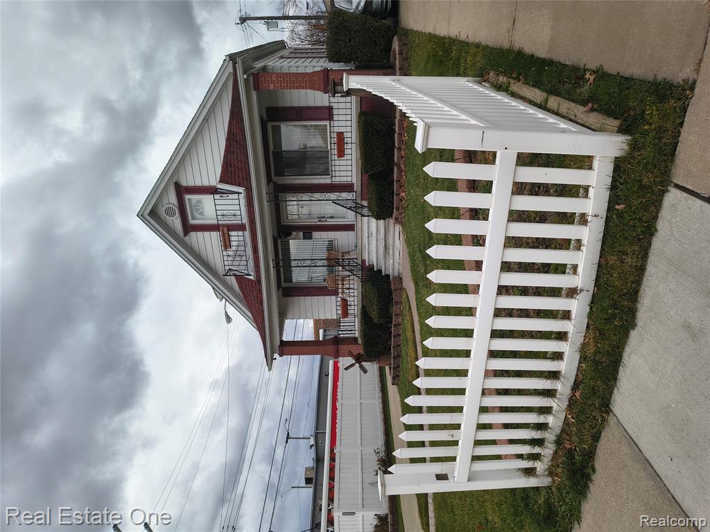 7233 Rosemont Avenue, Detroit, MI 48228 — Photo 35