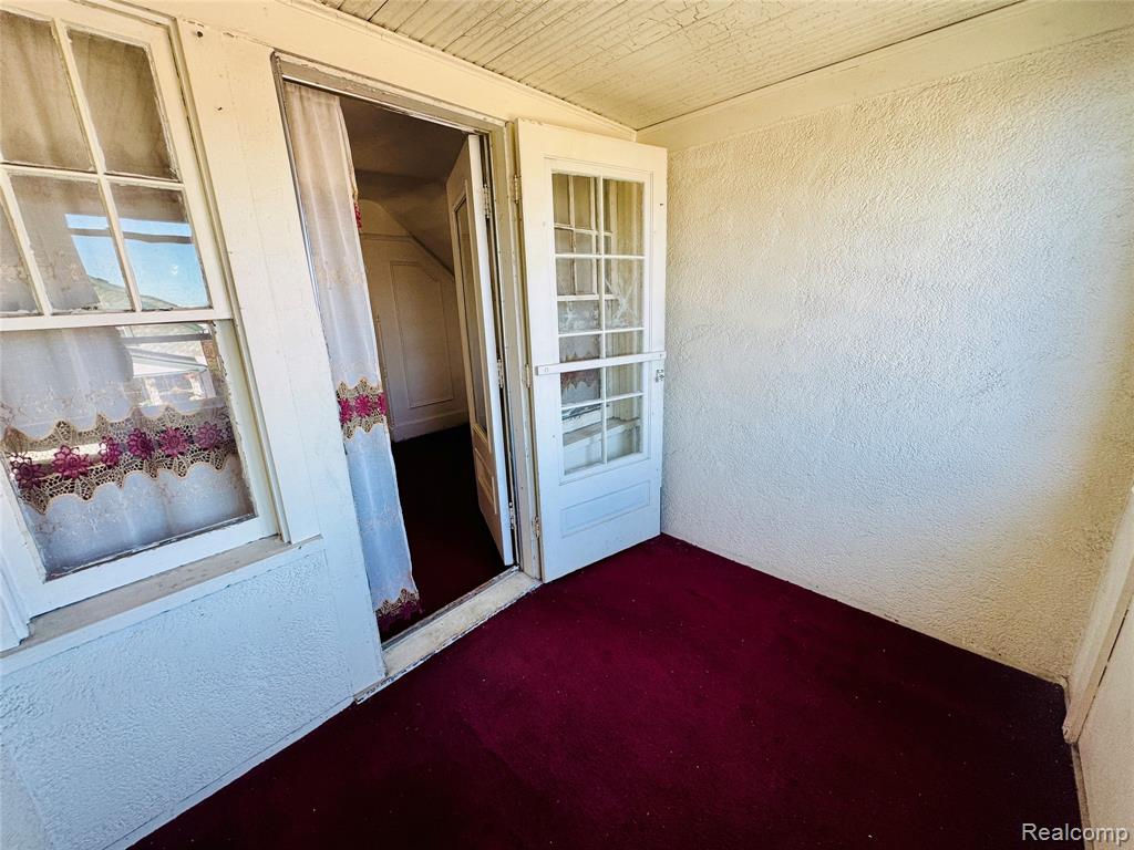 11667 Mitchell Street, Hamtramck, MI 48212 — Photo 24