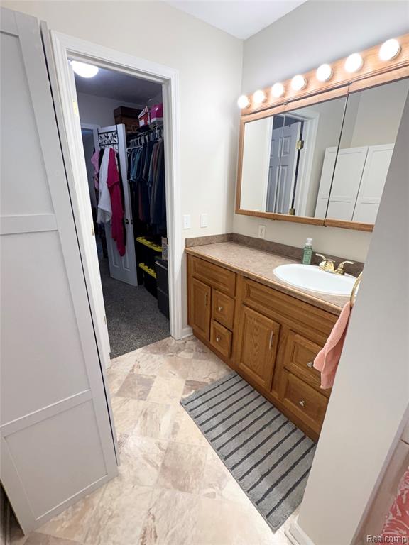 2230 N Center Road, Burton, MI 48509 — Photo 12