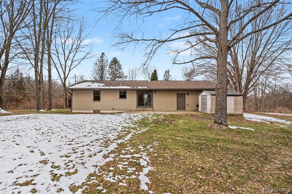 5051 Dutcher Road, Howell, MI 48843 — Photo 24