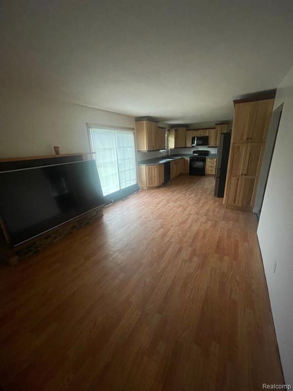 5425 Teakwood Drive, Swartz Creek, MI 48473 — Photo 4