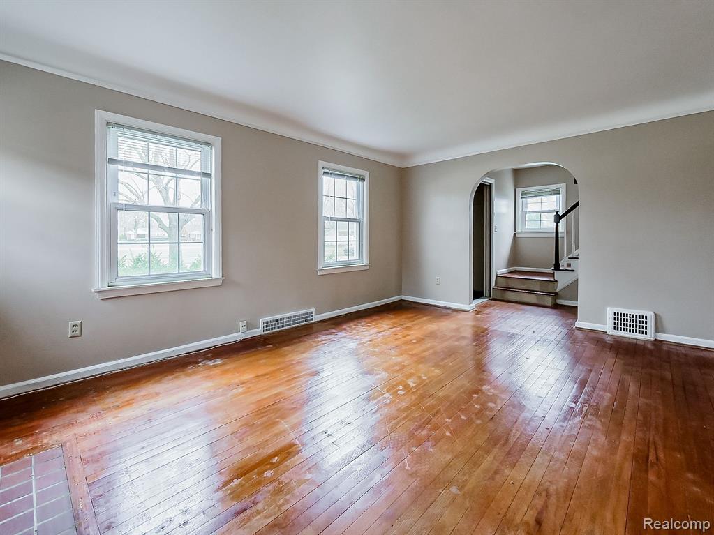 6609 CORTLAND Avenue, Allen Park, MI 48101 — Photo 3