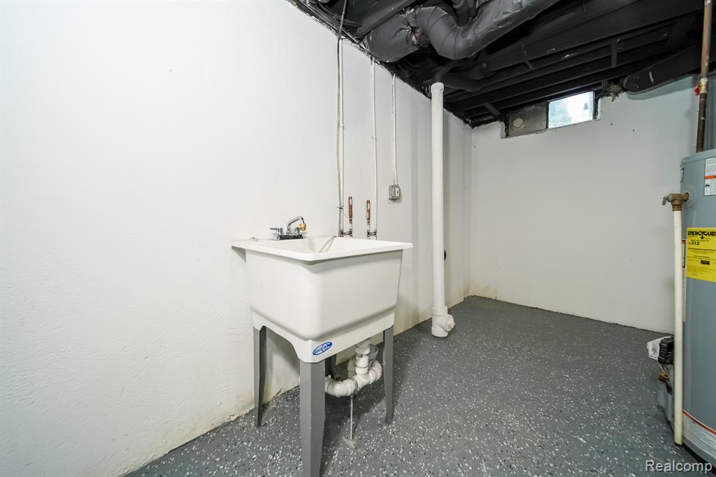 45293 Heatherwoode Lane, Macomb, MI 48044 — Photo 62