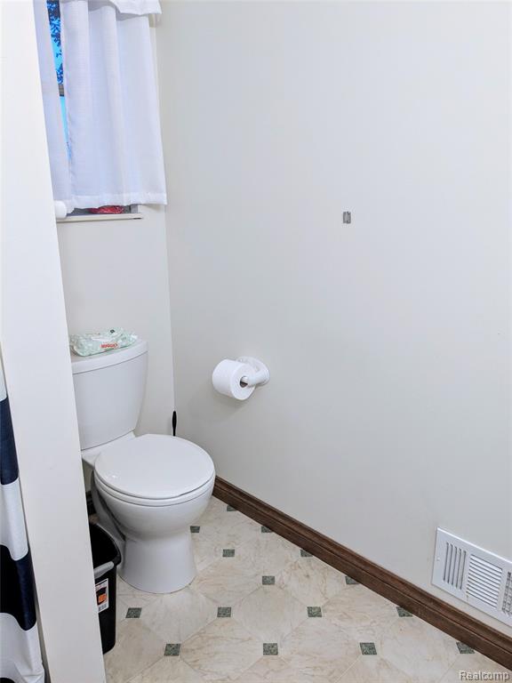 1408 Bowers Road, Lapeer, MI 48446 — Photo 32