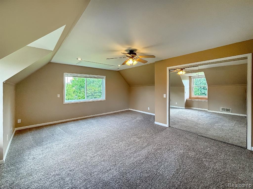 7653 CHASE LAKE Road, Fowlerville, MI 48836 — Photo 30