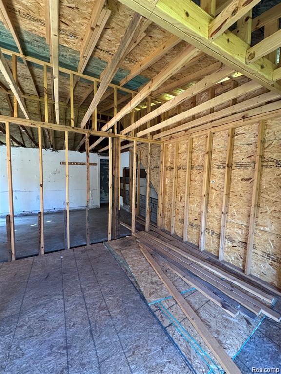 20860 Ridgemont Road, Harper Woods, MI 48225 — Photo 11