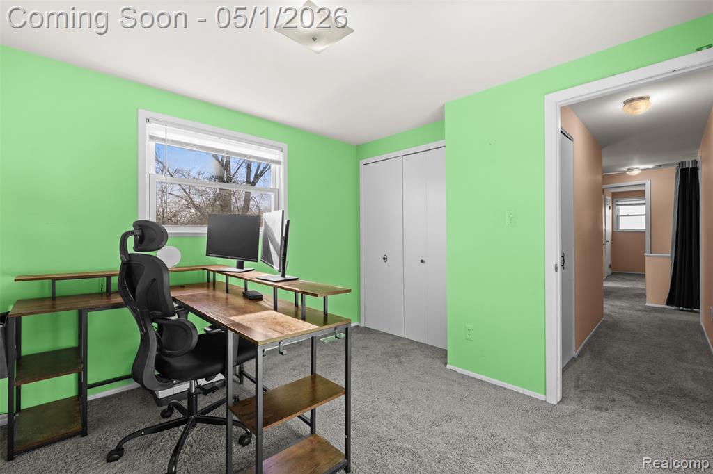 5686 Stratford Drive, West Bloomfield, MI — Photo 28