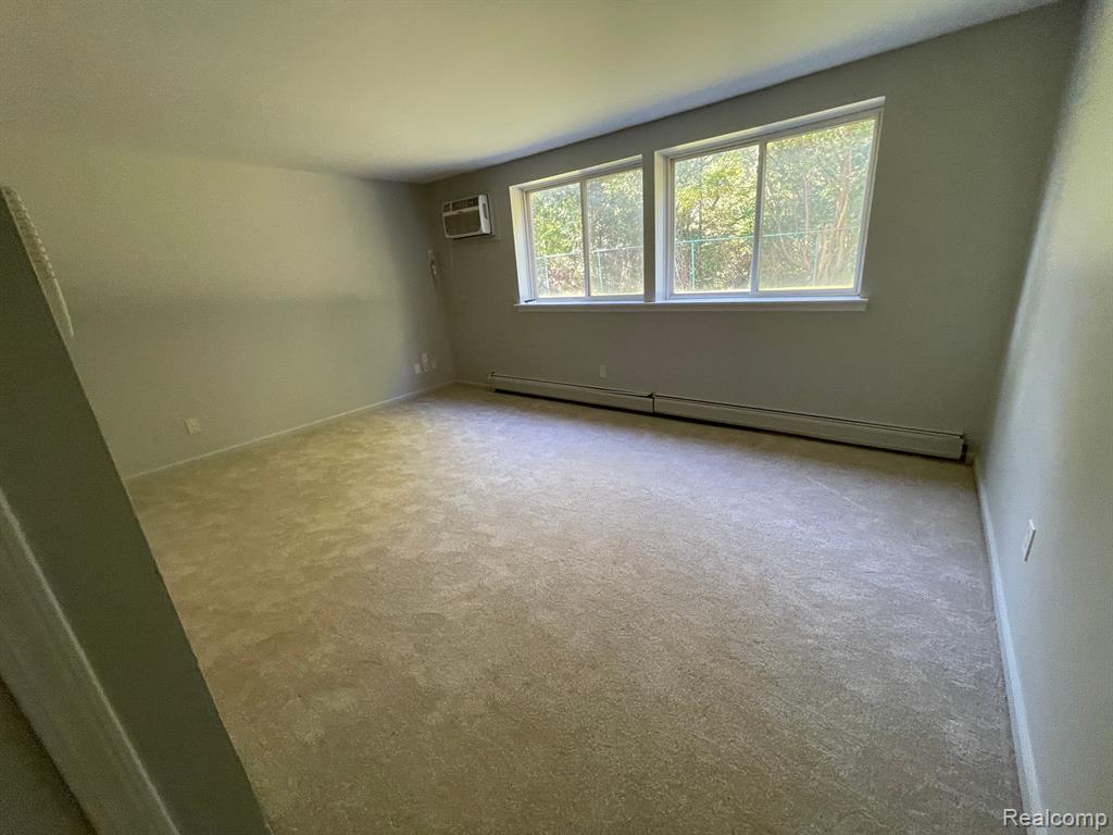 7460 CENTRAL ST APT 3, Westland, MI — Photo 6
