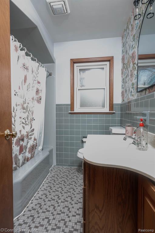 3178 Oakwood Drive, Port Huron, MI 48060 — Photo 14