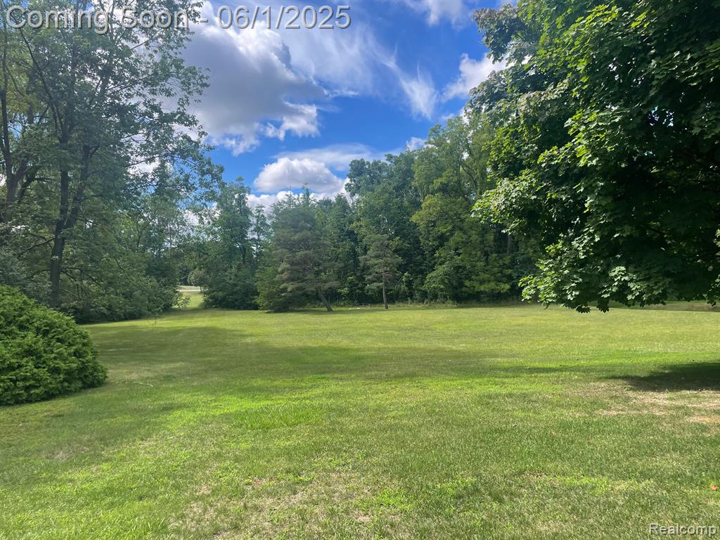 749 DUNEDIN Court, Rochester Hills, MI 48309 — Photo 20