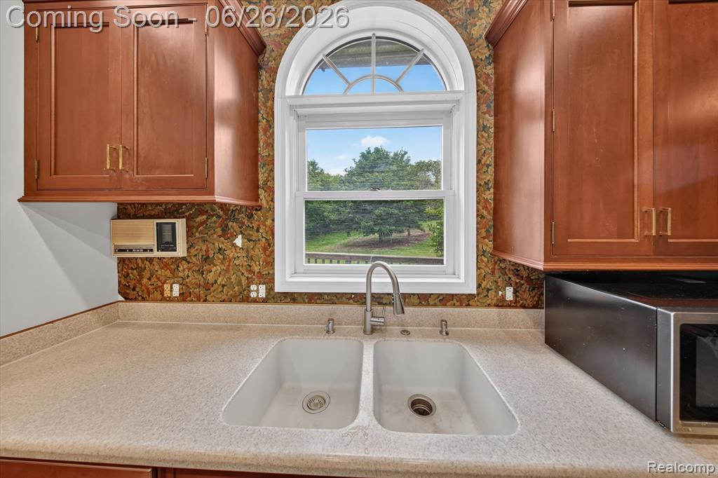 8114 Chilson Road, Pinckney, MI 48169 — Photo 7
