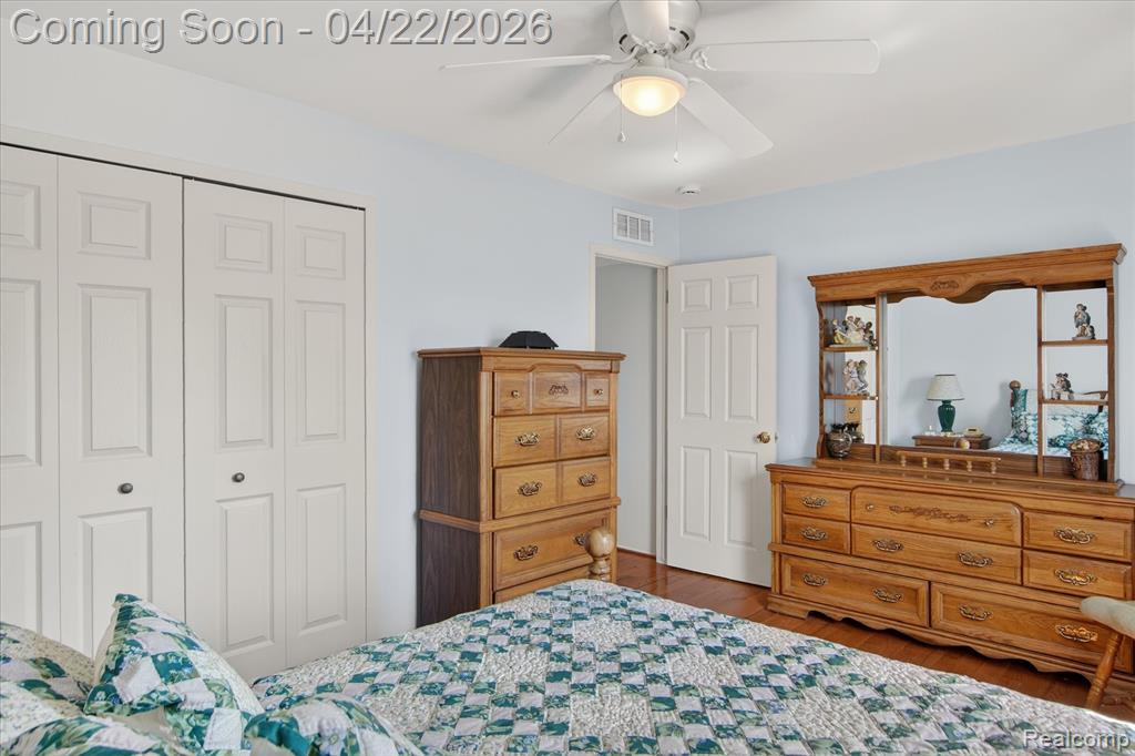 44226 Harsdale Drive, Canton, MI 48187 — Photo 28