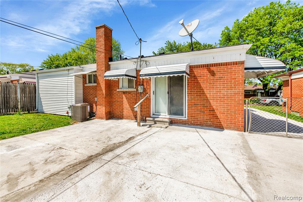 7278 Superior, Center Line, MI 48015 — Photo 22