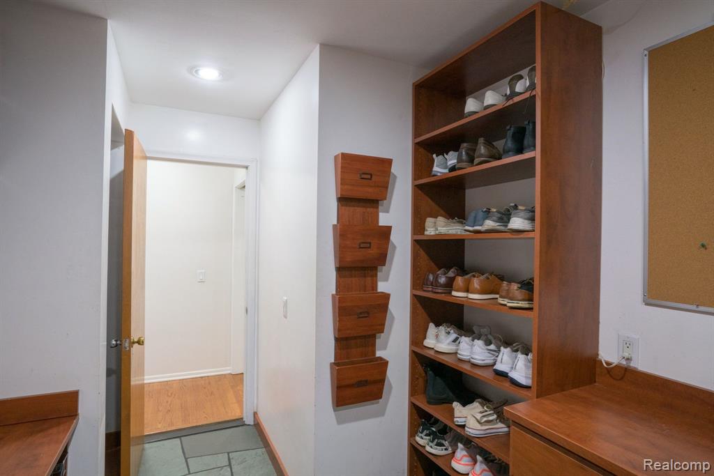 45778 FERMANAGH Drive, Northville, MI 48168 — Photo 16