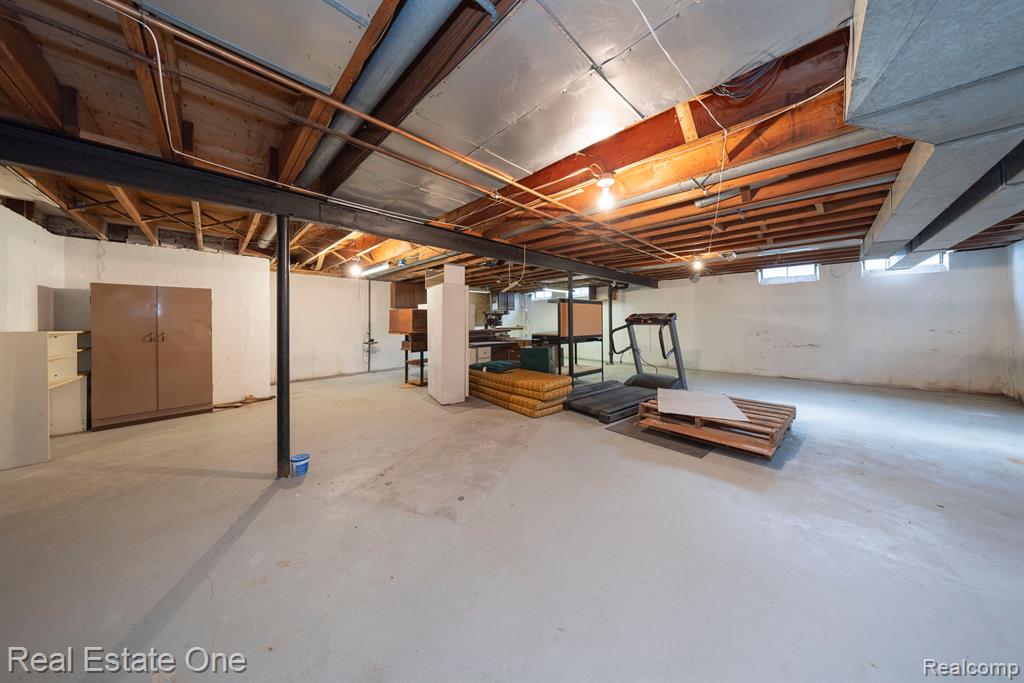 41650 BORCHART Drive, Novi, MI — Photo 22