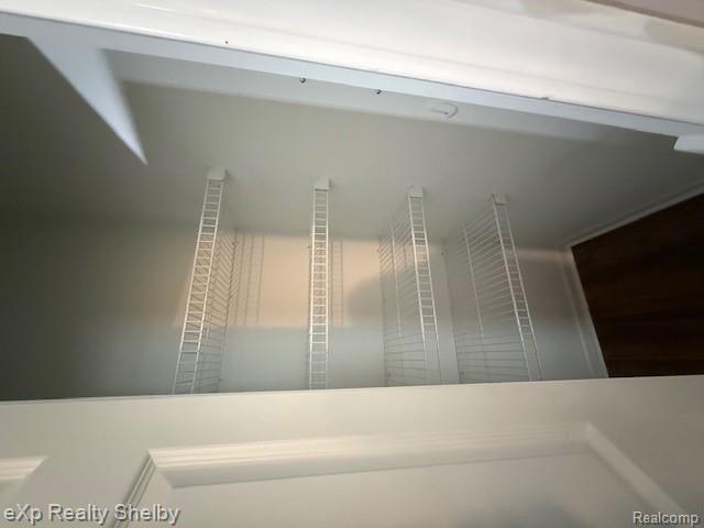 9103 Addington Drive, Commerce Twp, MI 48390 — Photo 4
