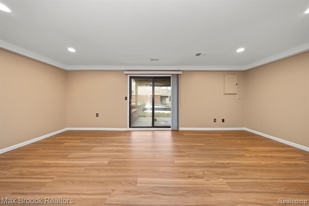 5605 DRAKE HOLLOW Drive W, West Bloomfield, MI — Photo 31