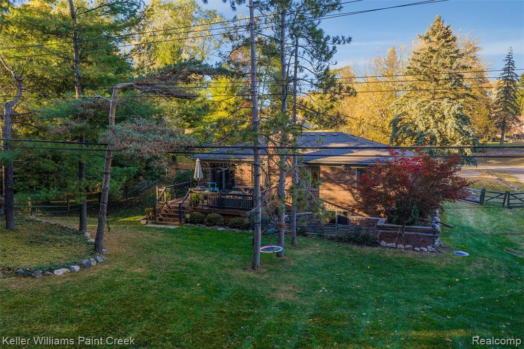 912 E Gunn Road, Rochester, MI 48306 — Photo 38