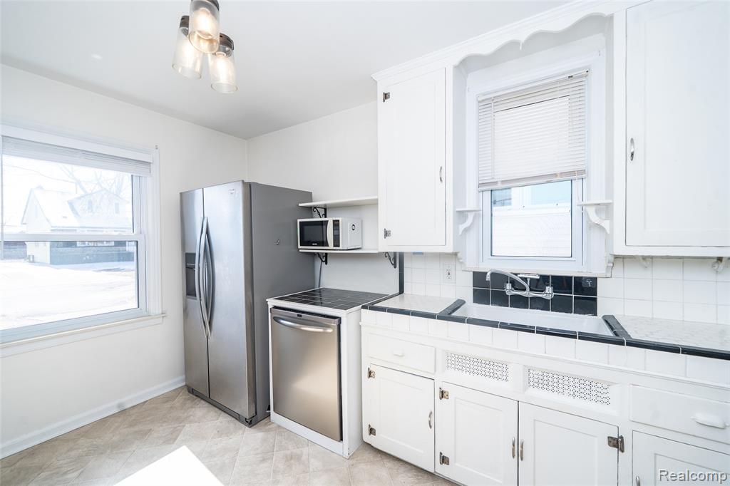 441 Jewell Street, Ferndale, MI 48220 — Photo 17