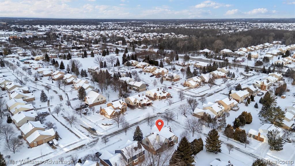 2850 Santia Drive, Troy, MI, 48085