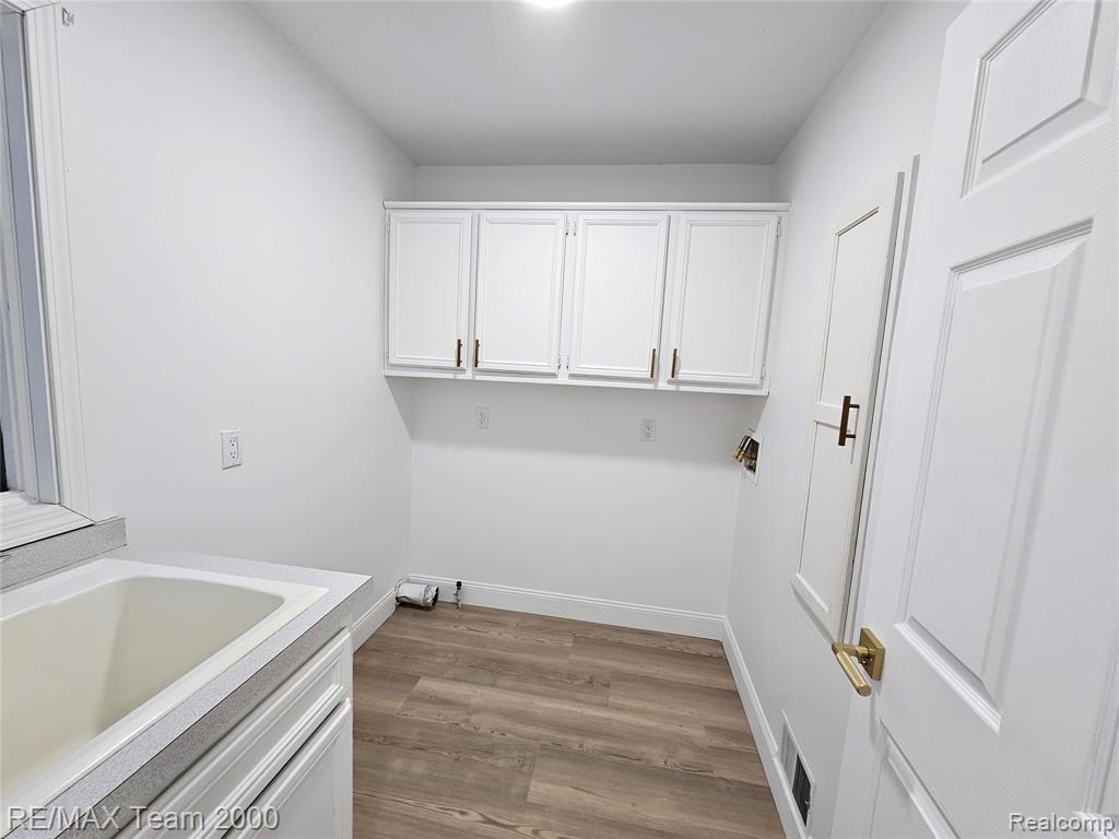 23237 Evan Court, New Boston, MI 48164 — Photo 38