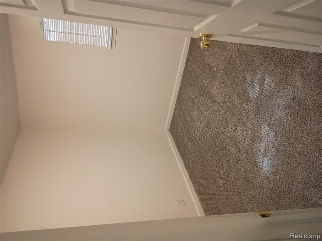405 W Bundy Avenue, Flint, MI 48505 — Photo 11
