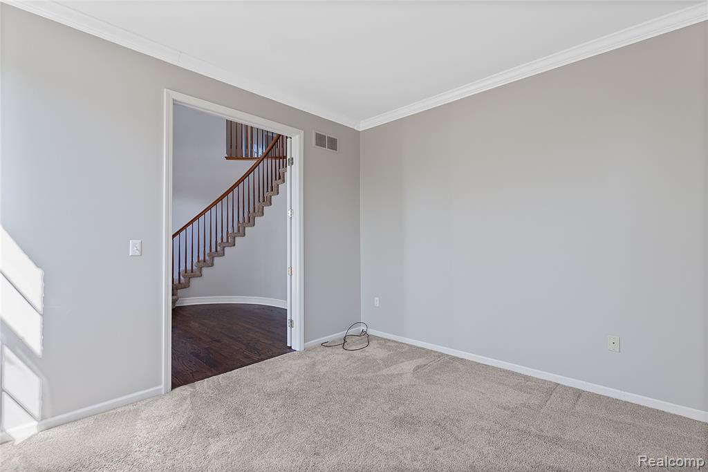4360 Carriage Hill Court, Oakland, MI 48306 — Photo 6