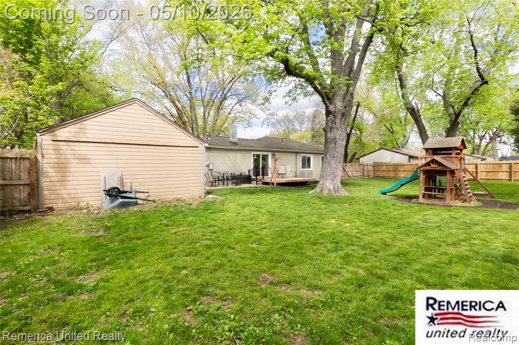 21514 Wheeler Street, Farmington, MI 48336 — Photo 3