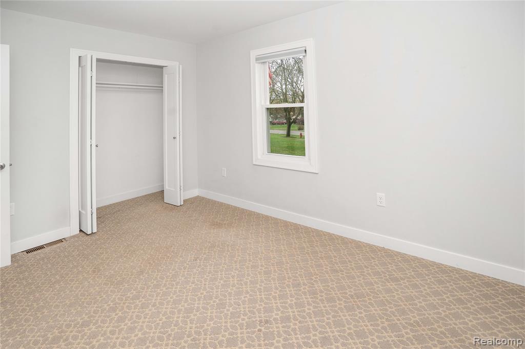 620 S Briarvale Drive, Auburn Hills, MI 48326 — Photo 19