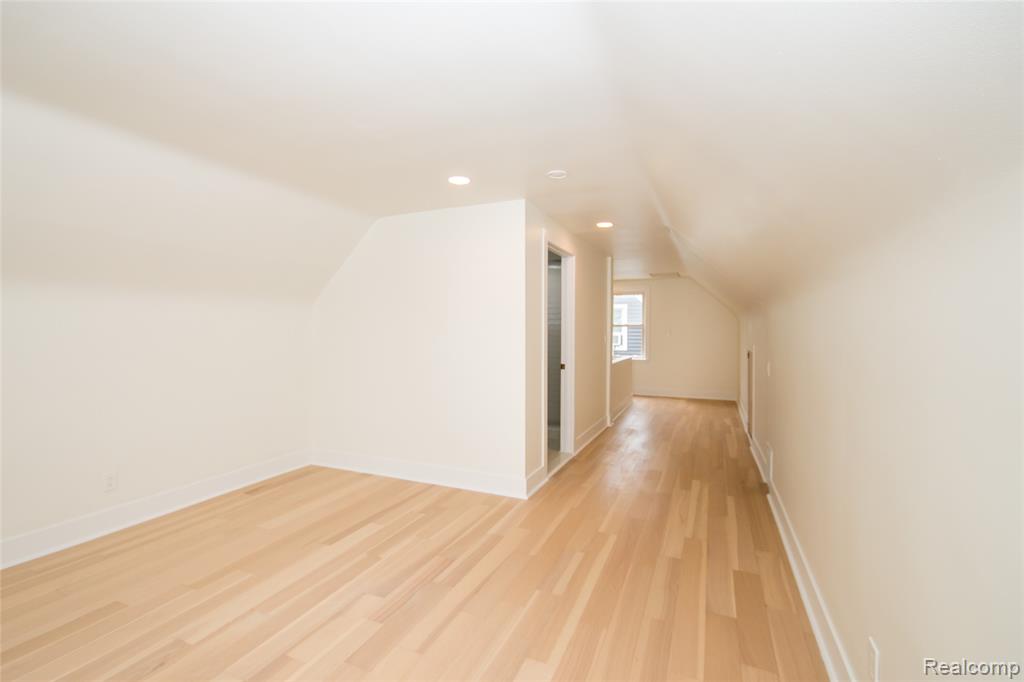 2330 Buckingham Avenue, Berkley, MI 48072 — Photo 26