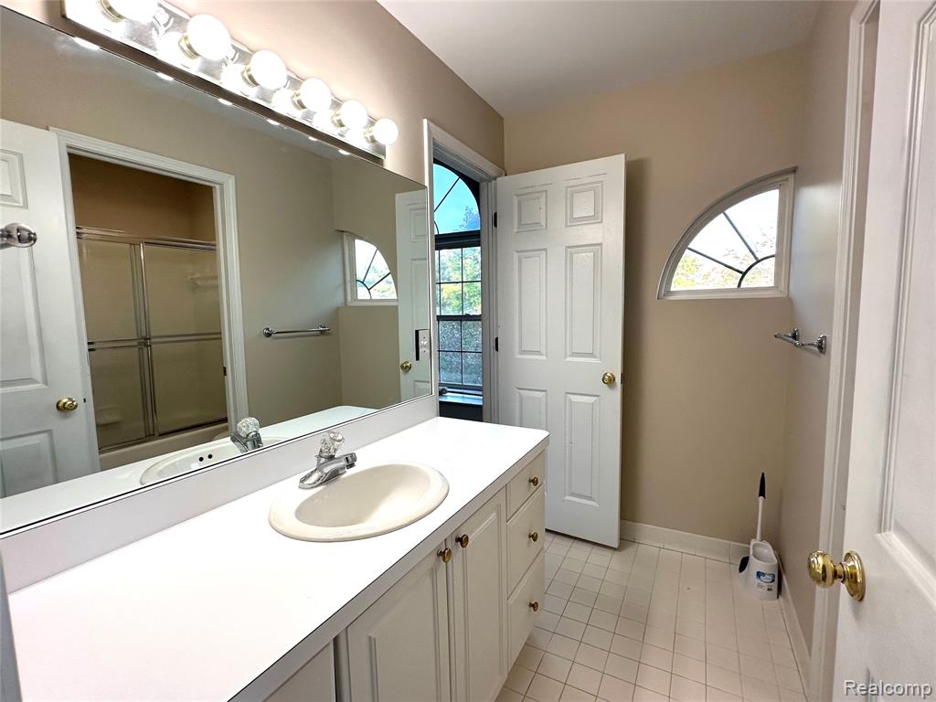 16166 Aspen Hollow Drive, Fenton, MI 48430 — Photo 21
